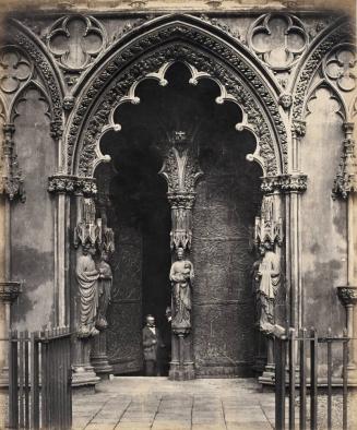 Lichfield Cathedral, Central Doorway, West Porch