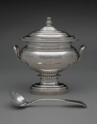 Sauce Tureen with Ladle