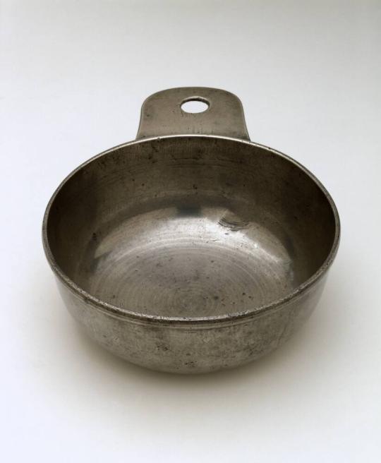 Porringer