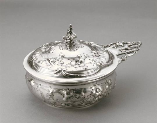 Porringer with Cover