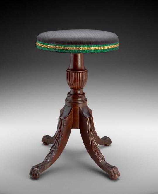 Music Stool