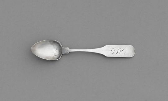 Teaspoon (one of a pair)