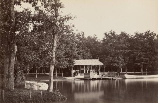 [Bois de Boulogne, Paris]