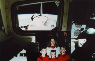 Snapshot of astronaut's family (Lynne, his wife, and three daughters: Michelle, Sarah, and Aimee)