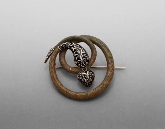 Brooch