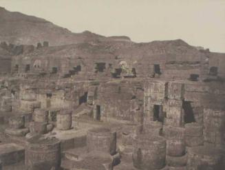 Medinet - Abou, Restes d'un temple nouvellement deblaye