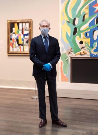 Gary Tinterow, director of the Museum of Fine Arts, Houston, with works by Fernand Léger.