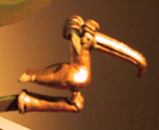 Toucan Finial