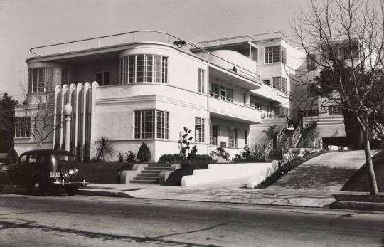 Art Deco Apartment