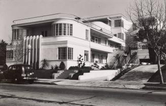 Art Deco Apartment
