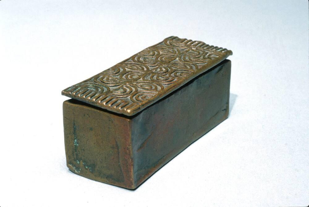 Concentric Arcs Box with Lid | Œuvres | The MFAH Collections