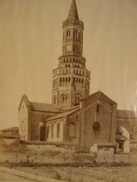 Milano Dintorni, Chiaravalle-Parte posteriore della Chiesa  della Certosa.(XII Secolo.)