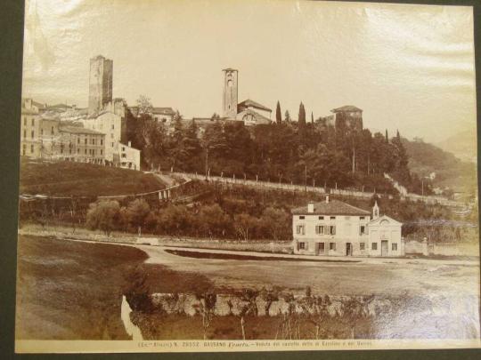 BASSANO Veneto. - Veduta del costello detto di Ezzelino e del Duomo.