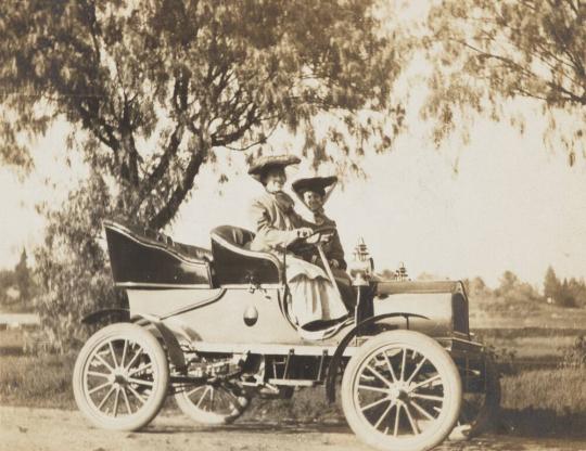 [Two Women in Automobile]