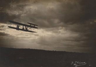 [Wilbur Wright Flying 1907 Model Flyer at Camp d'Auvours near Le Mans, France]