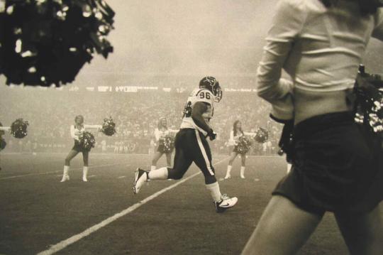 Defensive Tackle Gary Walker Takes the Field