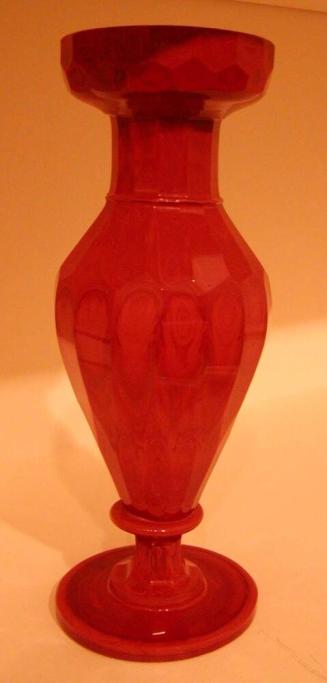 Red Bohemian Lithyalin Vase