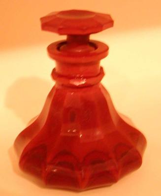 Red Bohemian Lithyalin Scent Bottle