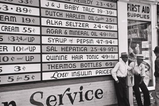 Sign on drugstore, Newark, Ohio