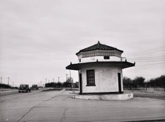 Abandoned Gas Station, Fort Worth-Dallas Highway, Texas