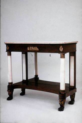 Pier Table