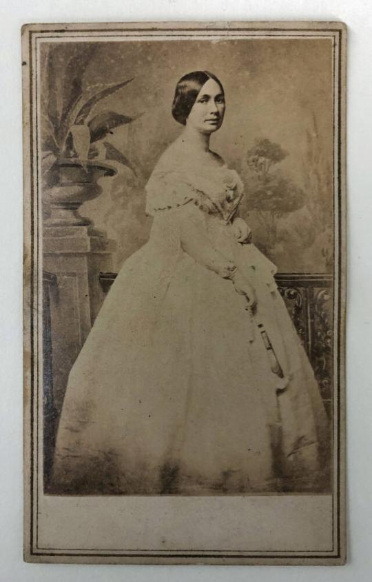 [Varina Davis (Mrs. Jefferson Davis)]