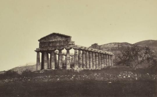 Paestum - Temple de Céres ou de Vesta