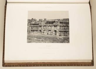 Syrie. Baalbeck. Intérieur de l’enceinte des temples du soleil et de Jupiter