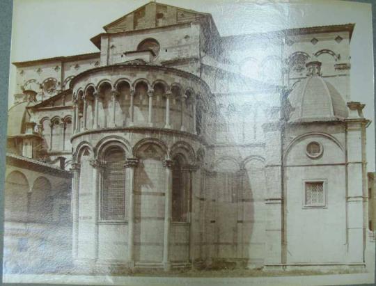 LUCCA -  Cattedrale.  L'Esterno della Tribuna.  ( XIV secolo. )