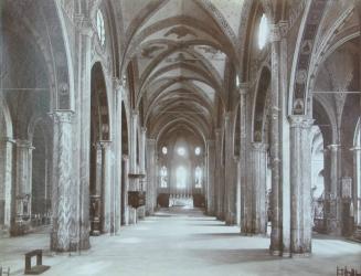 Chiesa di S. Maria sopra Minerva. L'Interno.