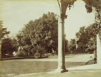 FIRENZE-Dintorni.Villa Bondi gia degli Alighieri. Loggia di accesso al Parco.