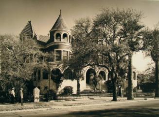 Willis-Moody House