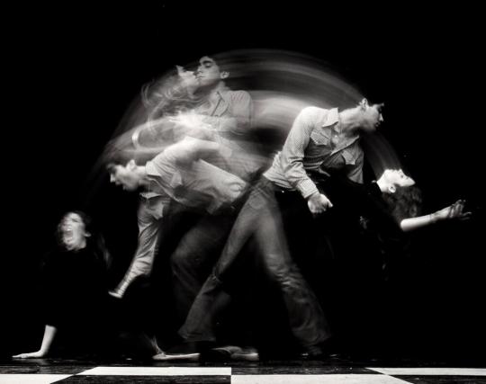 Dance, Kiss, Drop