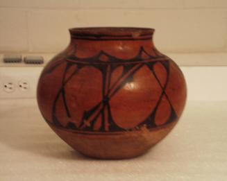 Jar (Olla) with "X"-Shaped Designs