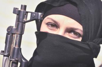 Al-Qud militiawoman, Tikrit