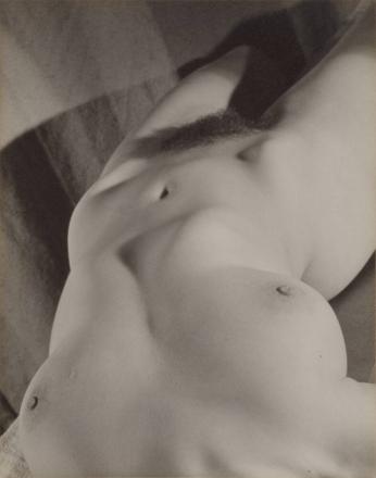 Headless Nude