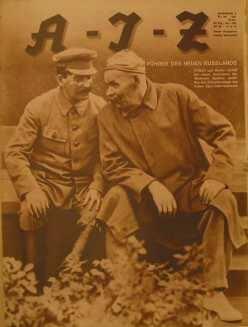 Fühere des neuen Russlands  Stallin und Maxim Gorki bei einem Aufmarsch der Moskauer Sportler anlässlich des Zeknjahrestags der Roten Sportinternatinal