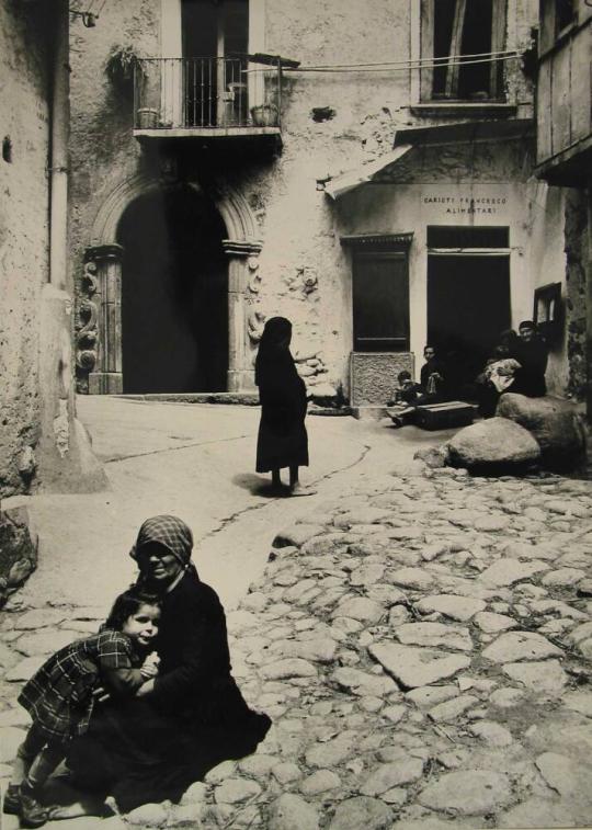 Cortile di Primavalle, Calabria