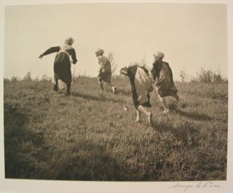Amish Girls Running
