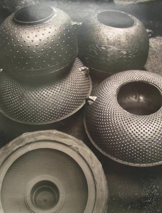 Tea Ceremony Pots