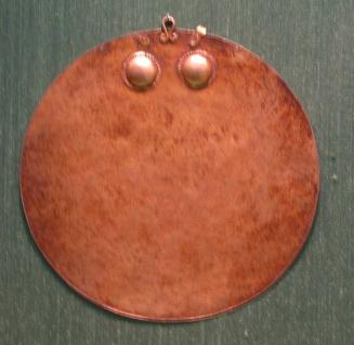 Pectoral Disk (Bulan Mas)