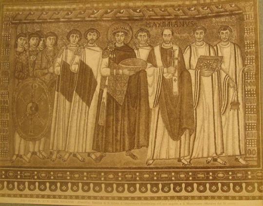 Mosaic in Basilica di S. Vitale: seven robed figures, including S. Massimiano, and several soldiers.