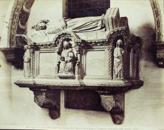 P.I.N. 12268  PADOVA  Chiostro della Basilica di S. Antonio.  Monumento di Rainiero degli Arsendi. (1358)
