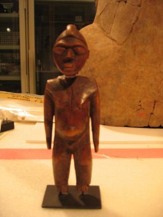 Standing Male Figure (bateba)