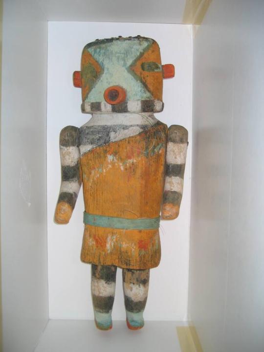 Chospos-yaka-hentaka (Turquoise Nose Plug) Kachina Figure