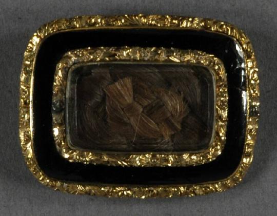 Brooch