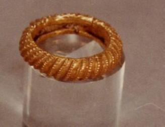 Ring (Scroll design)