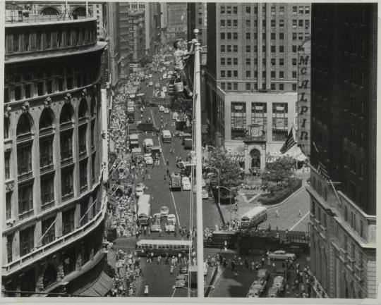 Pole Painting, Herald Square, New York