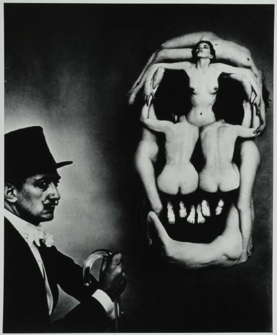 Dali Skull