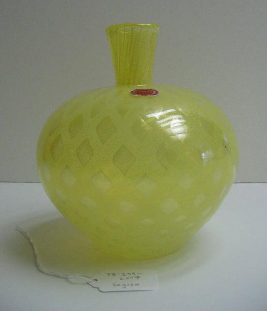 "A punti forme" Vase